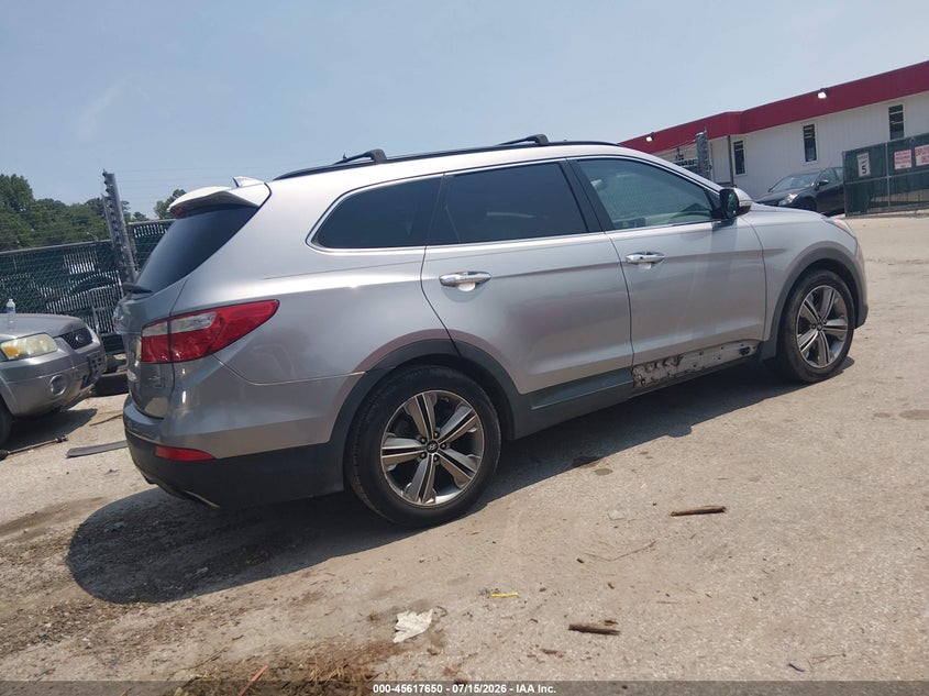 2013 Hyundai Santa fe VIN KM8SRDHF9DU004668 IAAI salvage auction — NORMAL WEAR, Clear (Maryland), sold $1,800 on 2026-07-23 (photo 4)