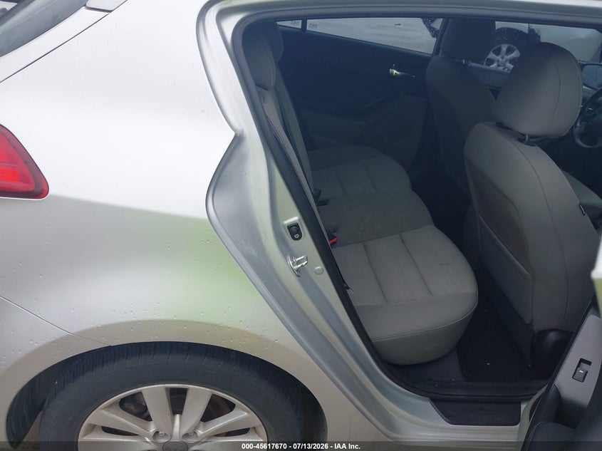 2015 Kia Forte VIN KNAFX5A80F5290076 IAAI salvage auction — NORMAL WEAR, Original (Texas), sold $550 on 2026-07-24 (photo 8)