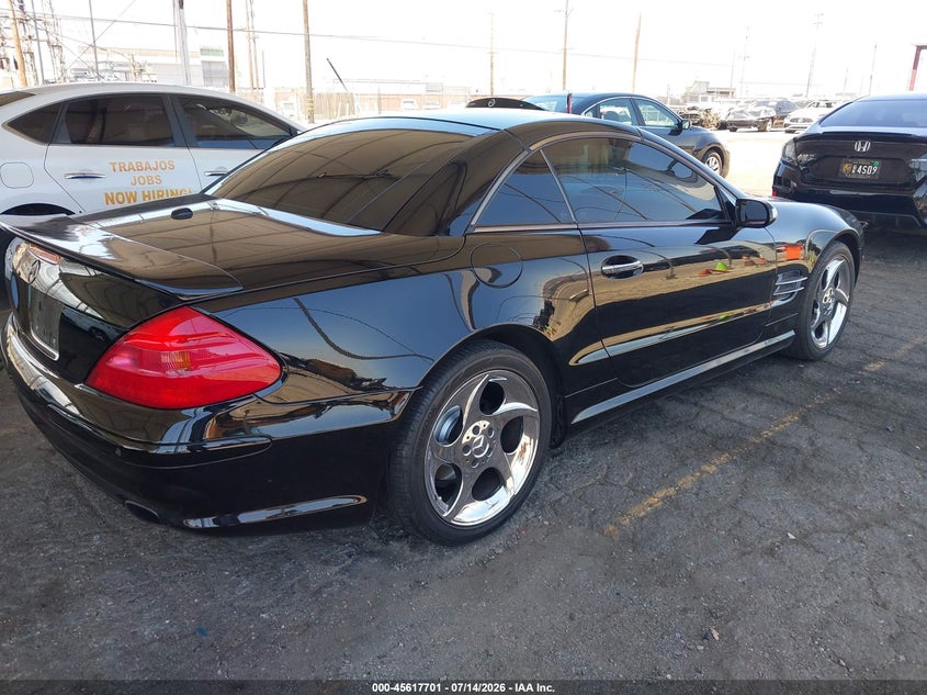2006 Mercedes-benz Sl-class VIN WDBSK75F96F110834 IAAI salvage auction — LEFT SIDE, Salvage (California), sold $1,050 on 2026-07-31 (photo 4)