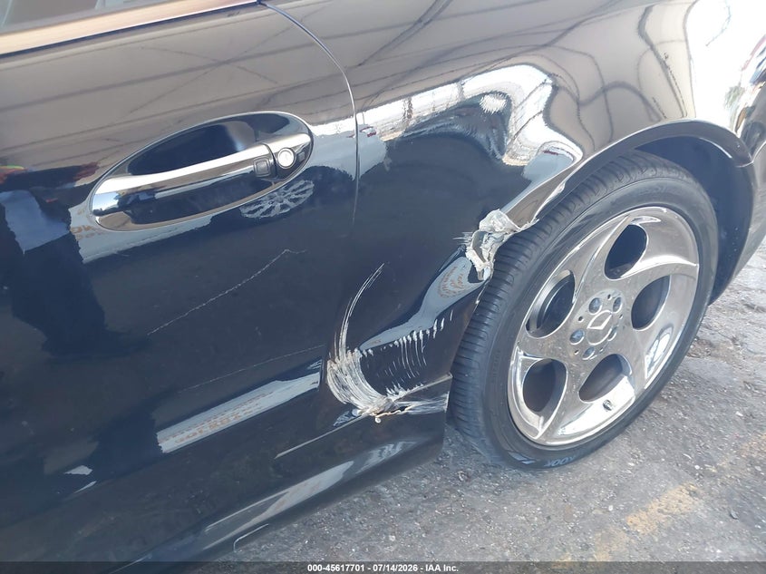 2006 Mercedes-benz Sl-class VIN WDBSK75F96F110834 IAAI salvage auction — LEFT SIDE, Salvage (California), sold $1,050 on 2026-07-31 (photo 6)
