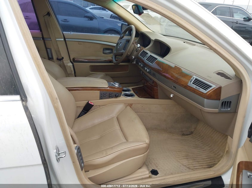 2006 BMW 7 series VIN WBAHN83576DT34826 IAAI salvage auction — NORMAL WEAR, App For Dup Salv Title - Dealer (California), sold $25 on 2026-07-21 (photo 5)