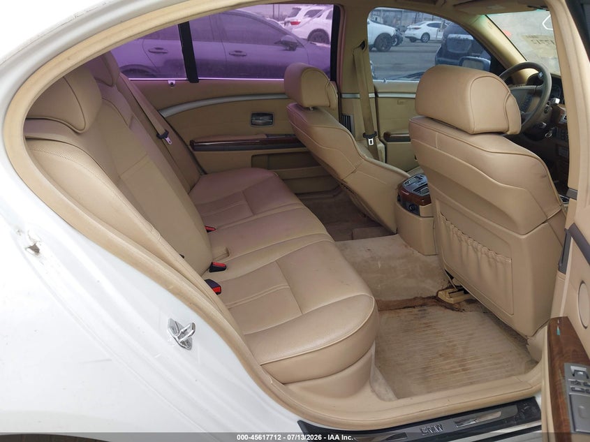 2006 BMW 7 series VIN WBAHN83576DT34826 IAAI salvage auction — NORMAL WEAR, App For Dup Salv Title - Dealer (California), sold $25 on 2026-07-21 (photo 8)
