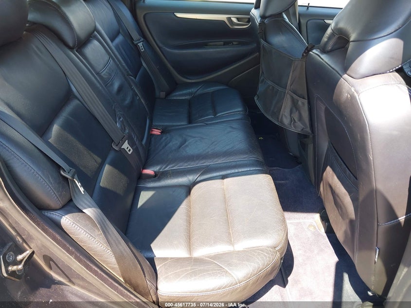 2006 Volvo V70 VIN YV1SJ527662578530 IAAI salvage auction — NORMAL WEAR, Clear (Illinois), sold $4,300 on 2026-07-29 (photo 8)