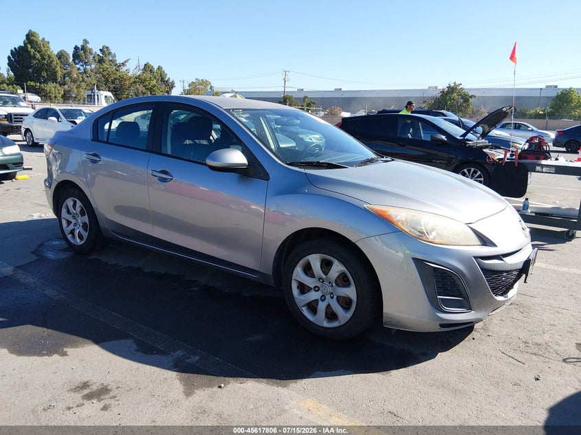 2011 Mazda 3 VIN JM1BL1UGXB1408502 IAAI salvage auction — NORMAL WEAR, Clear - Dealer Only (California), sold $375 on 2026-07-29 (photo 1)