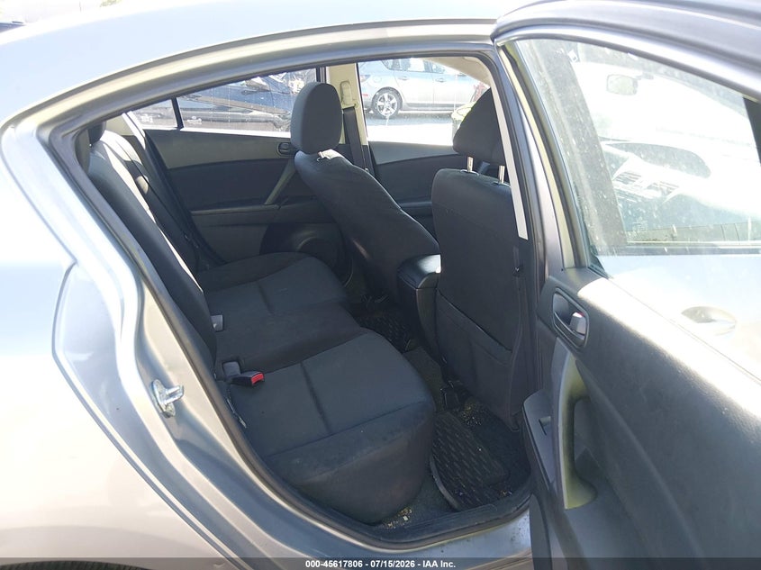2011 Mazda 3 VIN JM1BL1UGXB1408502 IAAI salvage auction — NORMAL WEAR, Clear - Dealer Only (California), sold $375 on 2026-07-29 (photo 8)