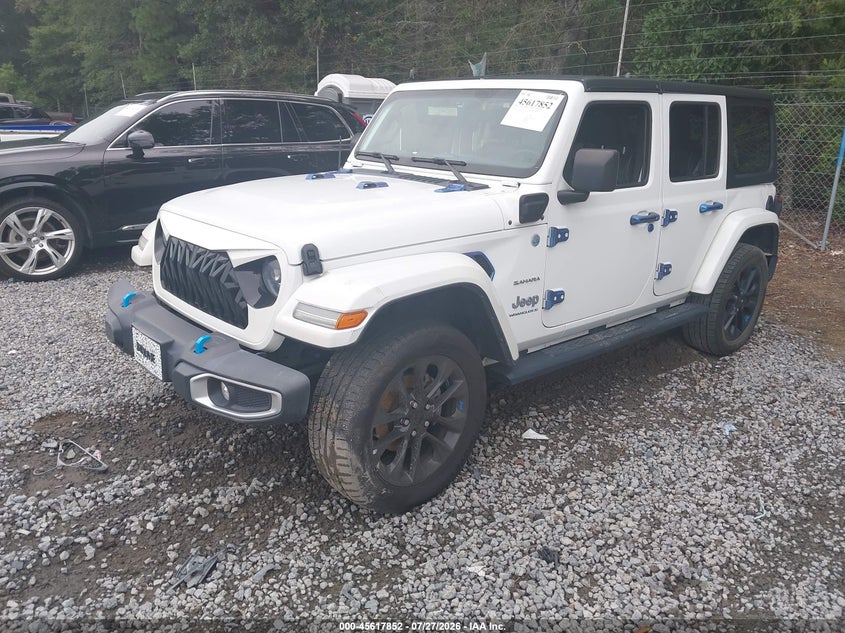 2023 Jeep Grand wagoneer VIN 1C4JJXP60PW641614 IAAI salvage auction — WATER/FLOOD, Salvage (South Carolina), sold $9,350 on 2026-09-22 (photo 2)