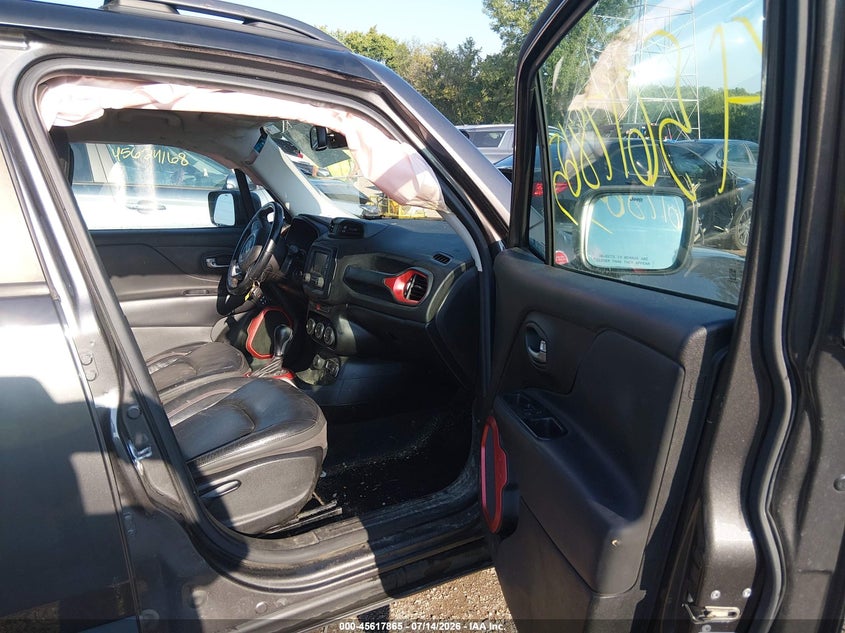 2017 Jeep Renegade VIN ZACCJBCB0HPG51038 IAAI salvage auction — LEFT FRONT, Clear (Indiana), sold $1,200 on 2026-08-12 (photo 5)