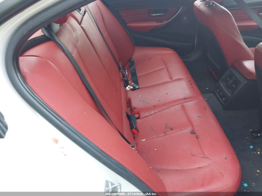 2015 BMW 3er VIN WBA3B5C57FP654079 IAAI salvage auction — RIGHT FRONT, Mv-907A (New York), sold $425 on 2026-08-11 (photo 8)