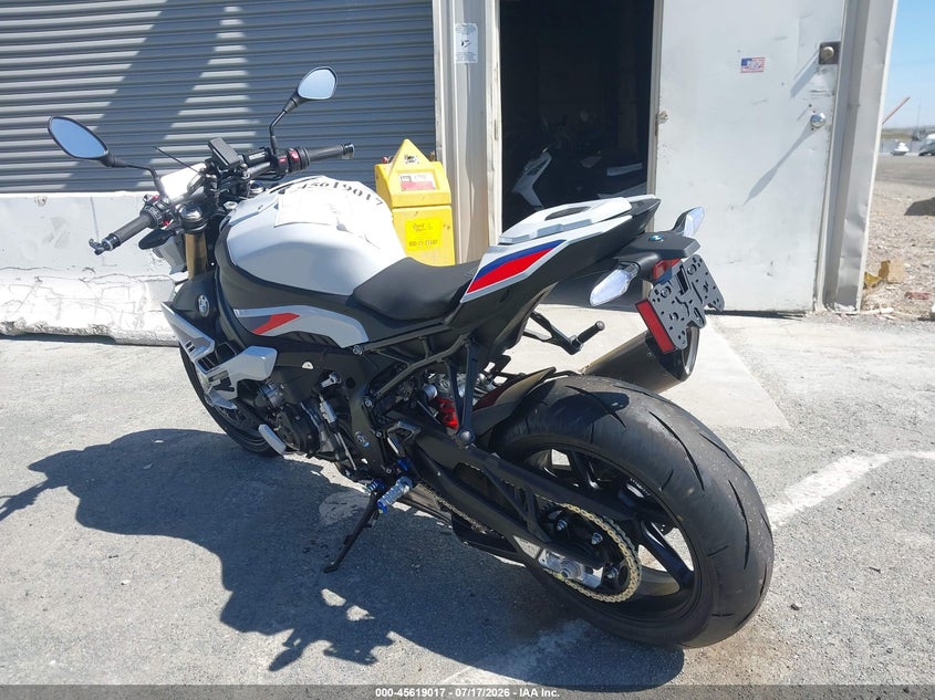 2026 BMW S 1000 VIN WB10P3304T6M58485 IAAI salvage auction — LEFT SIDE, Salvage (California), sold $12,400 on 2026-07-30 (photo 3)