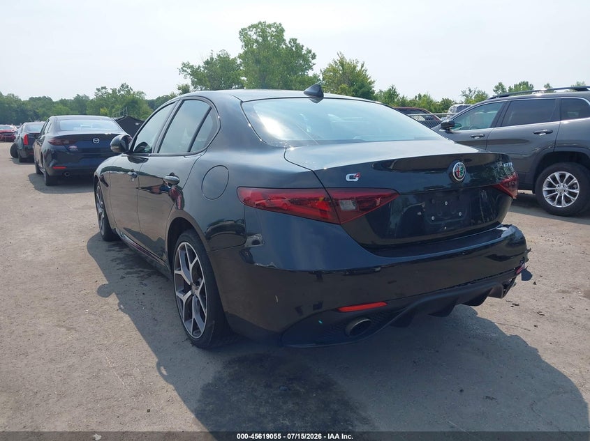 2019 Alfa romeo Giulia VIN ZARFANAN4K7606769 IAAI salvage auction — RIGHT REAR, Salvage (Ohio), sold $7,875 on 2026-08-11 (photo 3)