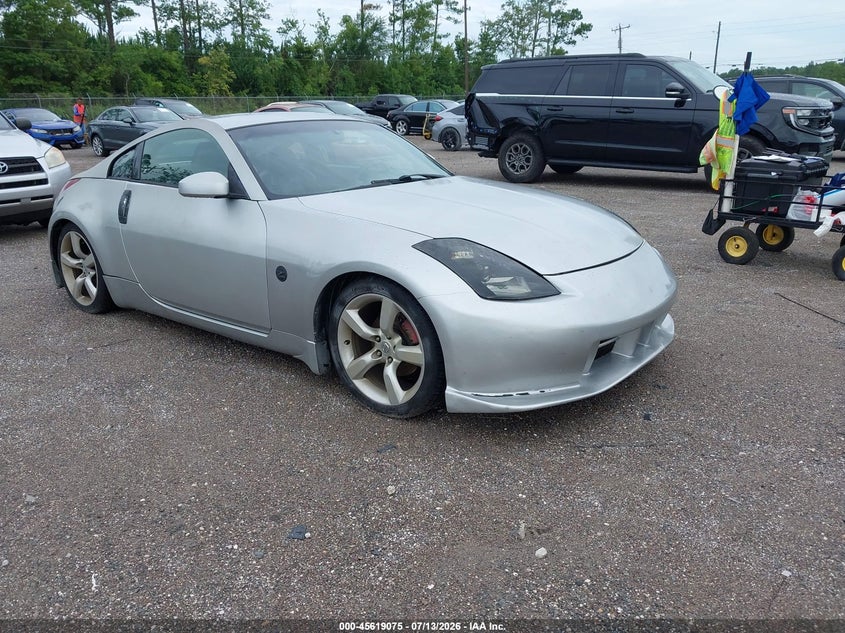 2005 Nissan 350z VIN JN1AZ34D85M609901 IAAI salvage auction — NORMAL WEAR, Clear (Florida), sold $475 on 2026-07-28 (photo 1)