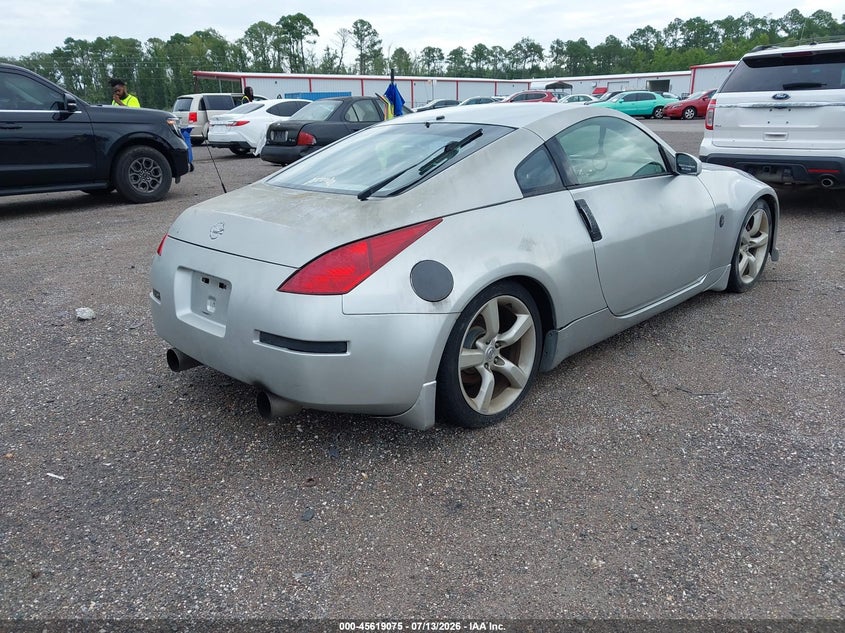 2005 Nissan 350z VIN JN1AZ34D85M609901 IAAI salvage auction — NORMAL WEAR, Clear (Florida), sold $475 on 2026-07-28 (photo 4)