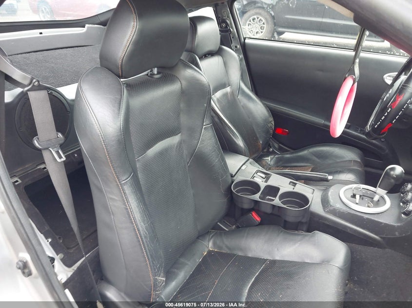2005 Nissan 350z VIN JN1AZ34D85M609901 IAAI salvage auction — NORMAL WEAR, Clear (Florida), sold $475 on 2026-07-28 (photo 8)