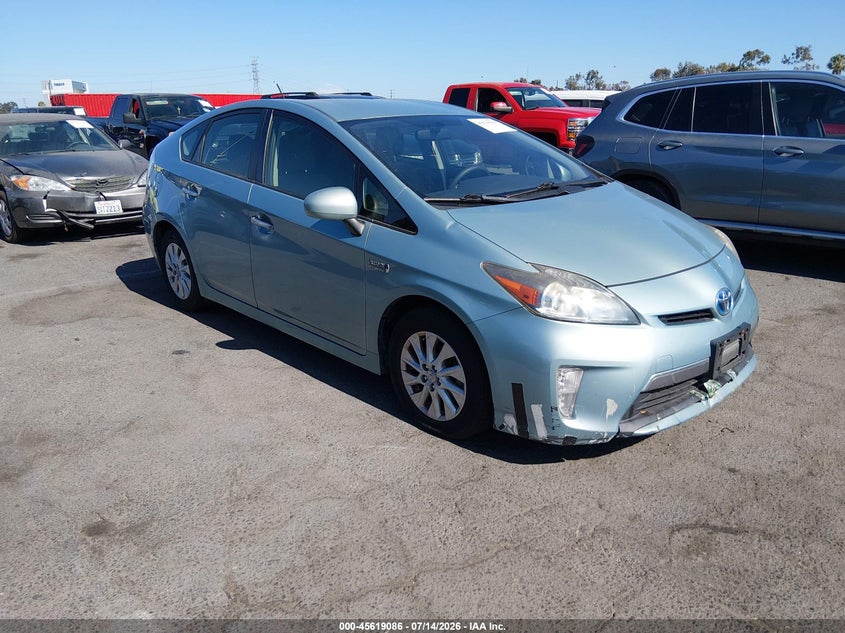 2012 Toyota Prius VIN JTDKN3DP1C3011501 IAAI salvage auction — NORMAL WEAR, Clear (Illinois), sold $4,150 on 2026-07-30 (photo 1)