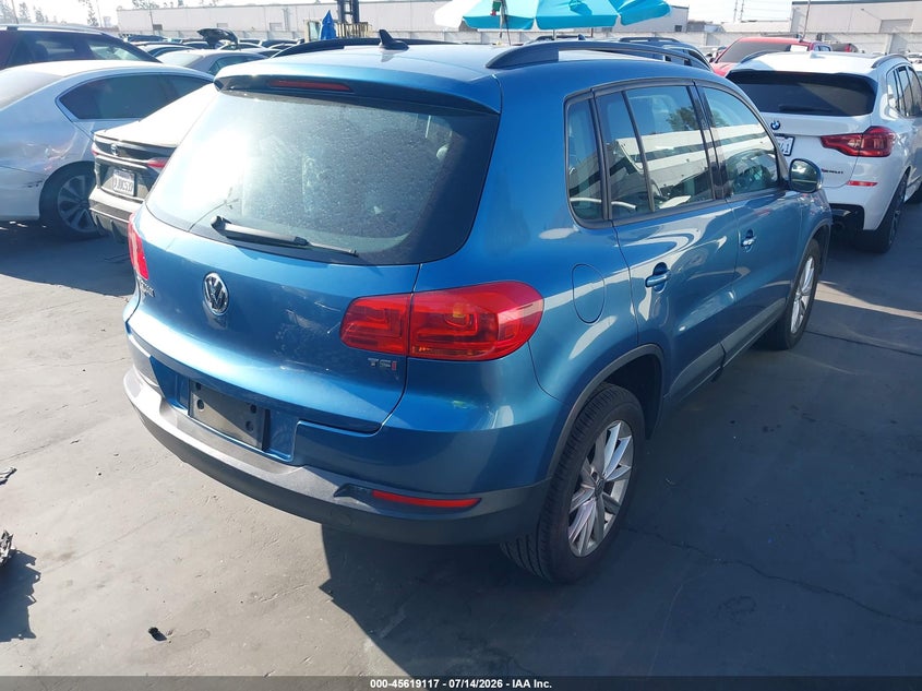 2017 Volkswagen Tiguan VIN WVGAV7AX9HK042723 IAAI salvage auction — LEFT FRONT, Salvage Title, sold $2,150 on 2026-07-29 (photo 4)