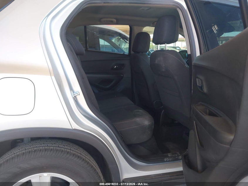 2022 Chevrolet Trax VIN KL7CJKSM4NB539199 IAAI salvage auction — NORMAL WEAR, Clear (Arizona), sold $2,250 on 2026-07-28 (photo 8)