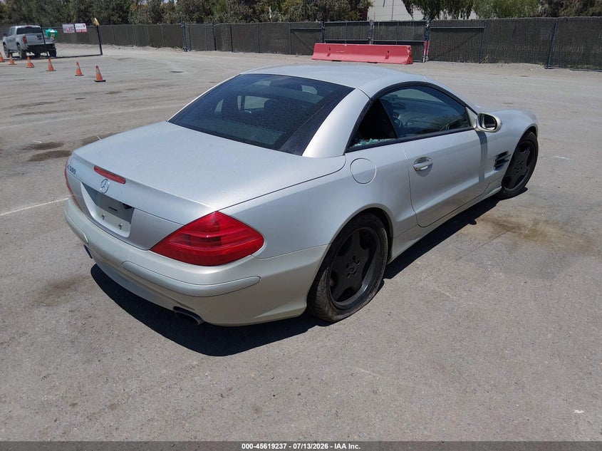 2003 Mercedes-benz Sl-class VIN WDBSK75F53F009897 IAAI salvage auction — RIGHT SIDE, Salvage (California), sold $525 on 2026-07-29 (photo 4)