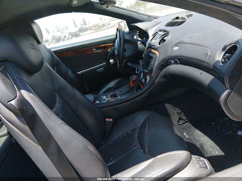 2003 Mercedes-benz Sl-class VIN WDBSK75F53F009897 IAAI salvage auction — RIGHT SIDE, Salvage (California), sold $525 on 2026-07-29 (photo 5)
