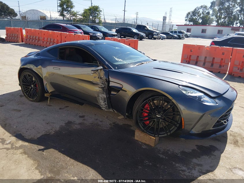 2025 Aston martin Vantage VIN SCFSMGFWXSGN09803 — IAAI salvage auction photo