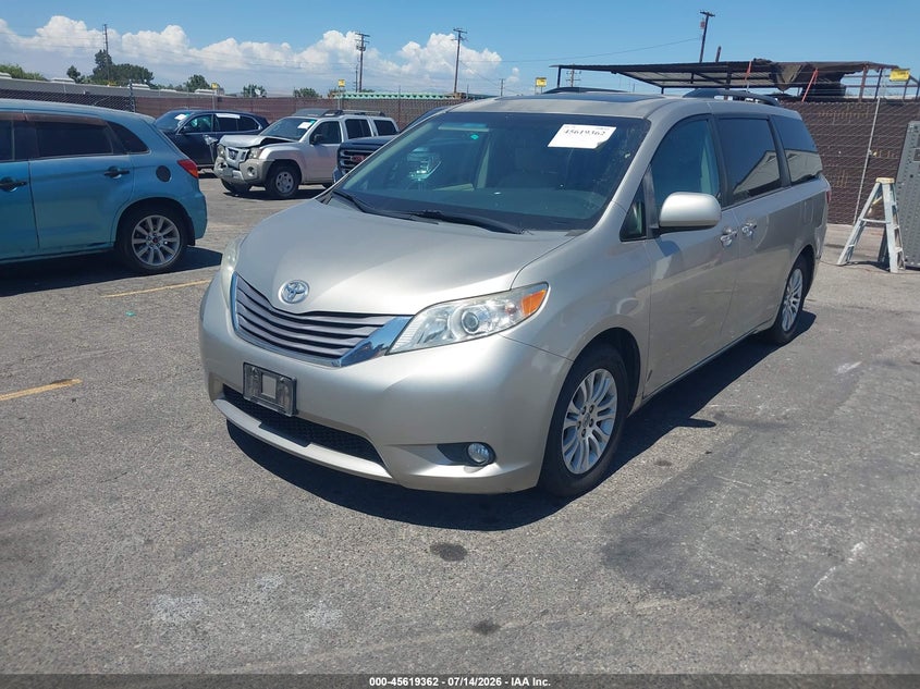 2016 Toyota Sienna VIN 5TDYK3DC6GS721000 IAAI salvage auction — REAR END, Salvage (California), sold $4,650 on 2026-07-29 (photo 2)