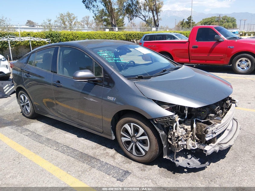 2018 Toyota Prius VIN JTDKARFP2J3097300 IAAI salvage auction — FRONT & REAR, Salvage (California), sold $5,000 on 2026-07-28 (photo 1)