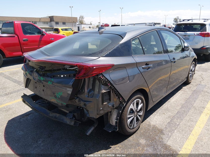 2018 Toyota Prius VIN JTDKARFP2J3097300 IAAI salvage auction — FRONT & REAR, Salvage (California), sold $5,000 on 2026-07-28 (photo 4)