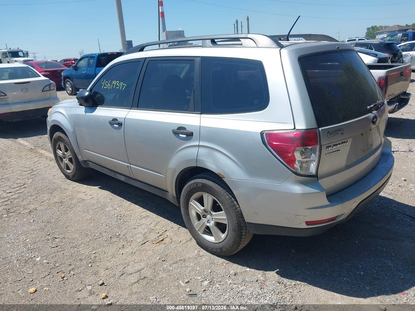 2011 Subaru Forester VIN JF2SHBBC0BH764182 IAAI salvage auction — NORMAL WEAR, Clear (Indiana), sold $350 on 2026-07-29 (photo 3)