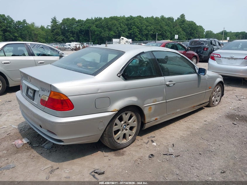 2000 BMW 3 series VIN WBABM3343YJN82580 IAAI salvage auction — NORMAL WEAR, Clear (New York), sold $25 on 2026-07-28 (photo 4)