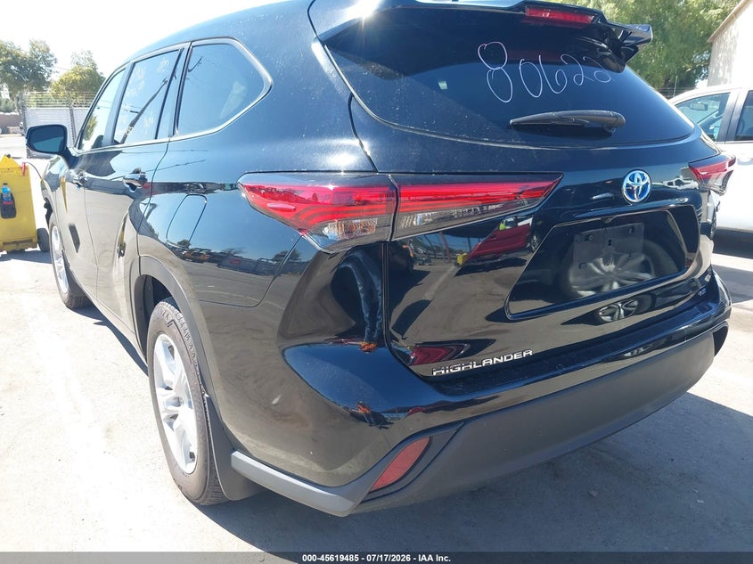 2023 Toyota Highlander VIN 5TDBBRCH9PS587329 IAAI salvage auction — FRONT END, Clear (California), sold $9,600 on 2026-07-28 (photo 3)