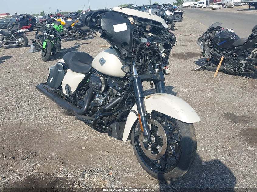 2022 Harley-davidson Street glide VIN 1HD1KRP15NB639969 — IAAI salvage auction photo