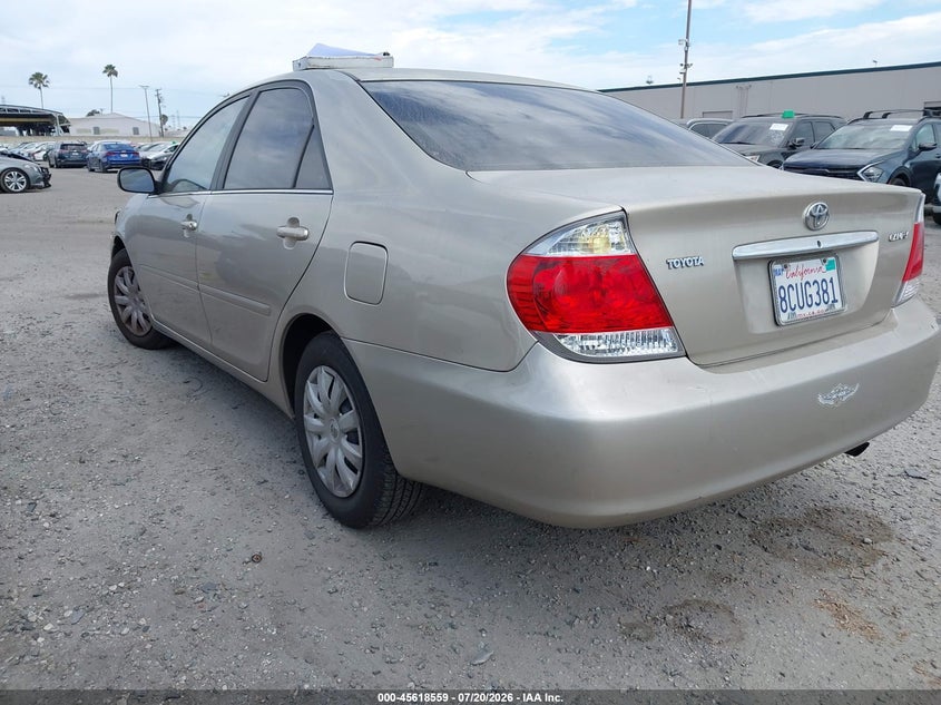 2006 Toyota Camry VIN 4T1BE32K06U706411 IAAI salvage auction — LEFT FRONT, Salvage Certificate (California), sold $1,000 on 2026-08-07 (photo 3)