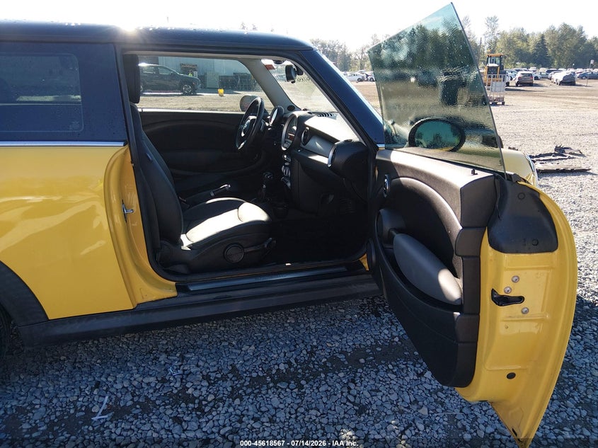 2008 Mini Hardtop VIN WMWMF33558TT61787 IAAI salvage auction — FRONT END, Salvage (Texas), sold $775 on 2026-08-05 (photo 5)