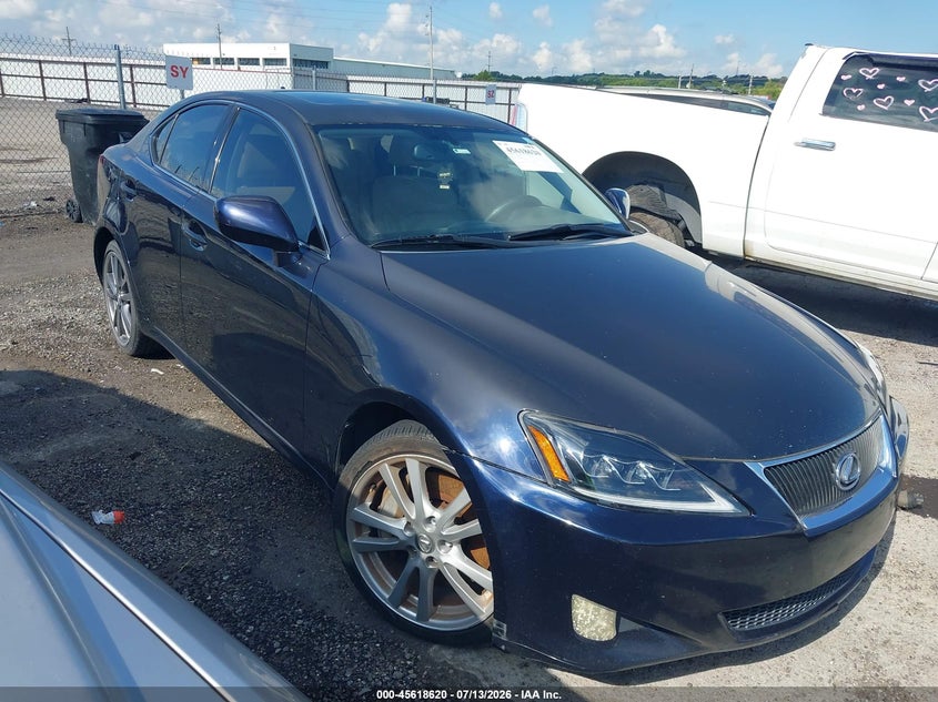 2008 Lexus Is 350 VIN JTHBE262382014696 IAAI salvage auction — NORMAL WEAR, Clear - Public Restricted (Oklahoma), sold $575 on 2026-07-28 (photo 1)