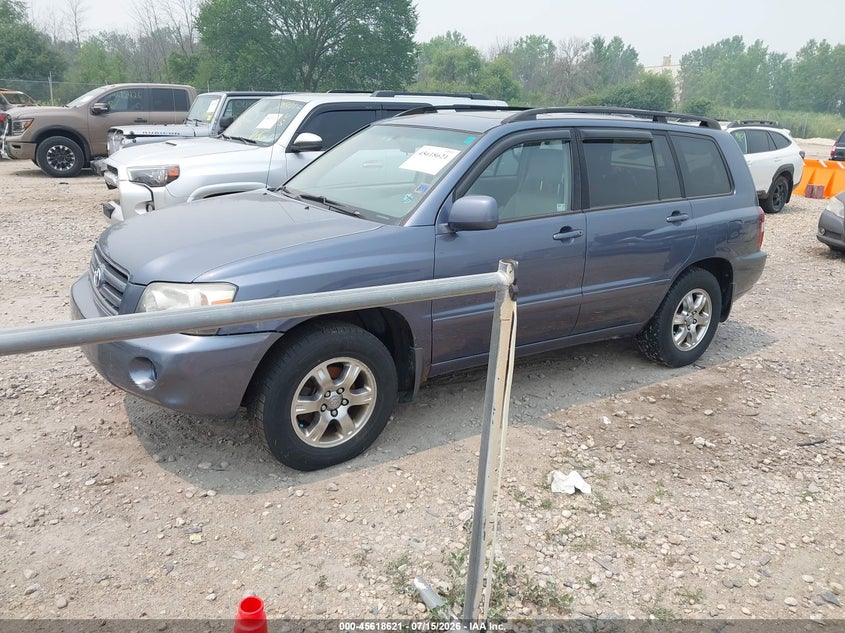 2004 Toyota Highlander VIN JTEDP21A840004010 IAAI salvage auction — NORMAL WEAR, Clear-Endorsement (Wisconsin), sold $350 on 2026-07-30 (photo 2)