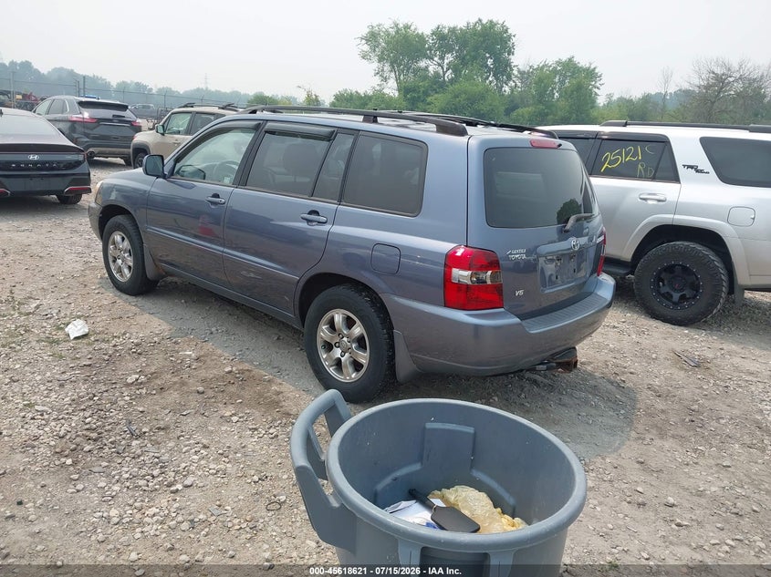 2004 Toyota Highlander VIN JTEDP21A840004010 IAAI salvage auction — NORMAL WEAR, Clear-Endorsement (Wisconsin), sold $350 on 2026-07-30 (photo 3)