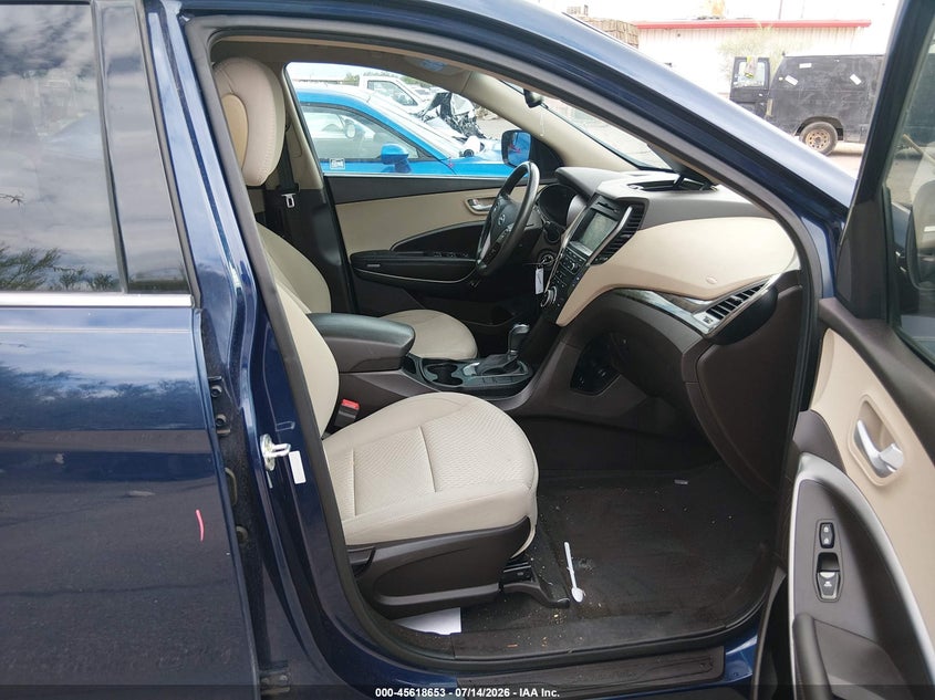 2017 Hyundai Santa fe VIN 5XYZU3LB5HG459170 IAAI salvage auction — REAR END, Salvage (Arizona), sold $3,000 on 2026-07-29 (photo 5)