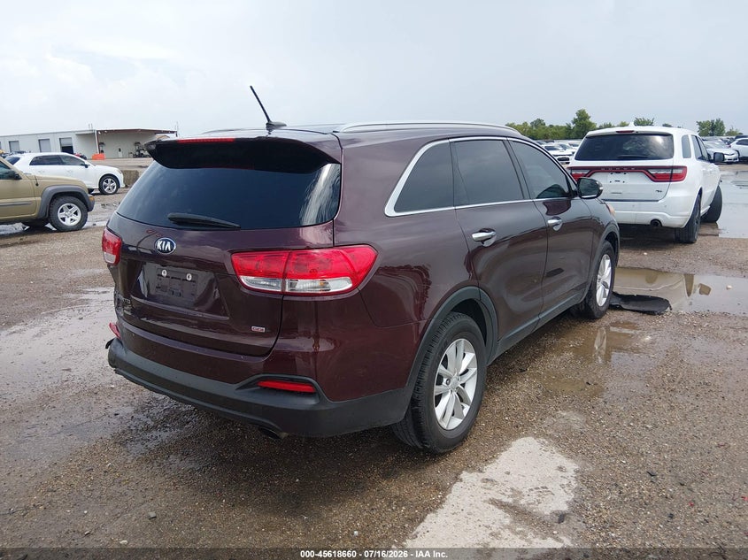 2017 Kia Sorento VIN 5XYPGDA30HG288747 IAAI salvage auction — REAR END, Salvage (Texas), sold $1,450 on 2026-07-29 (photo 4)