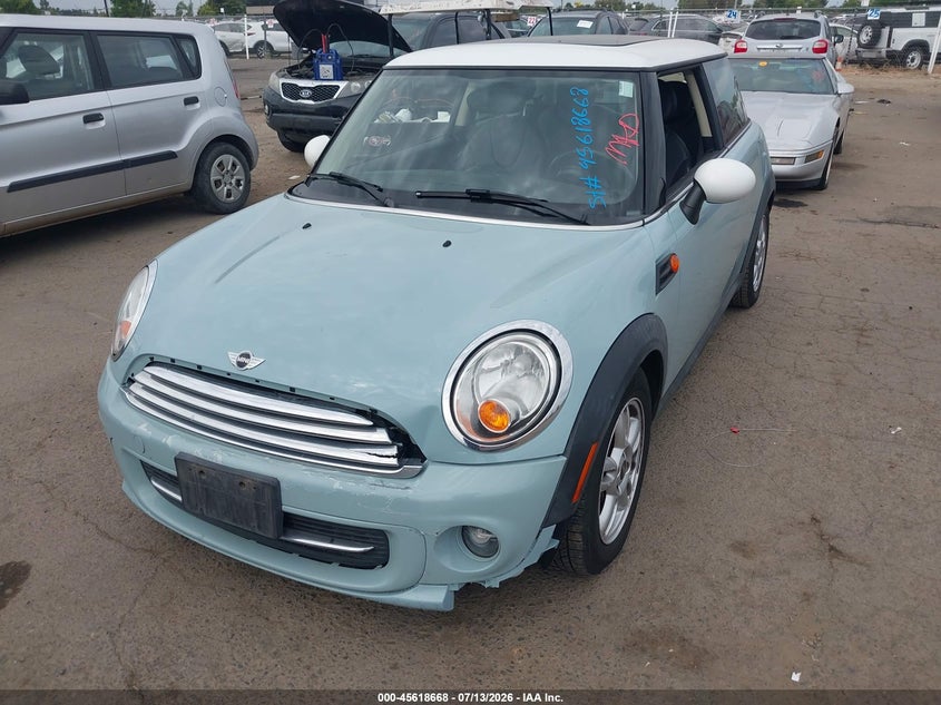 2013 Mini Hard top VIN WMWSU3C5XDT688788 IAAI salvage auction — NORMAL WEAR, Clear - Dealer Only (California), sold $550 on 2026-07-22 (photo 2)