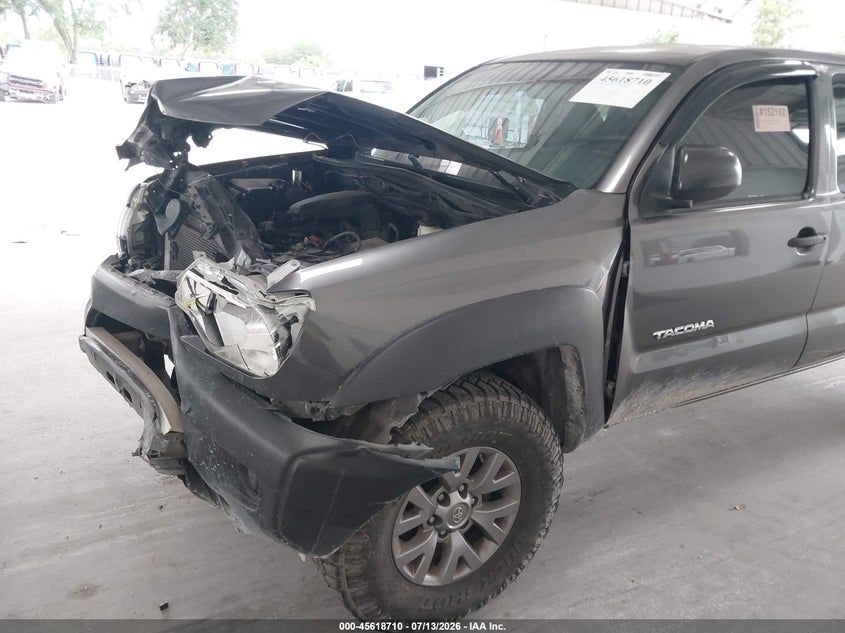 2015 Toyota Tacoma VIN 5TFUX4EN7FX036888 IAAI salvage auction — FRONT END, Rebuildable (Florida), sold $5,200 on 2026-07-26 (photo 6)