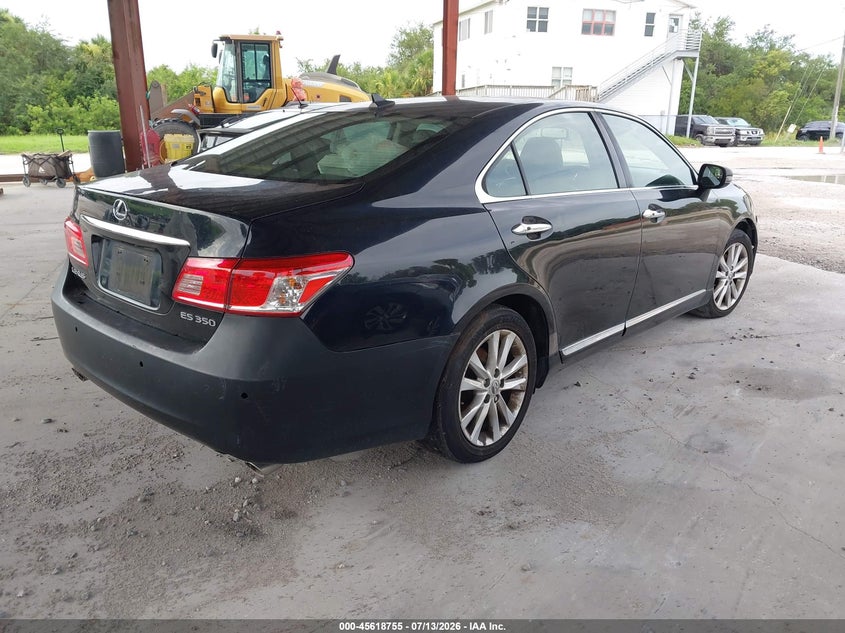 2010 Lexus Es 350 VIN JTHBK1EG5A2393464 IAAI salvage auction — NORMAL WEAR, Clear (Florida), sold $725 on 2026-07-28 (photo 4)