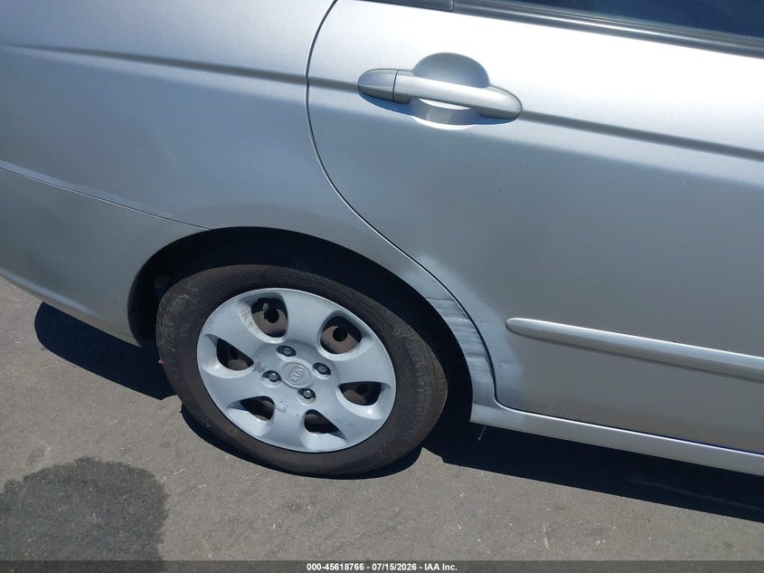 2008 Kia Spectra VIN KNAFE122485526000 IAAI salvage auction — SIDE, Salvage (California), sold $700 on 2026-07-28 (photo 6)