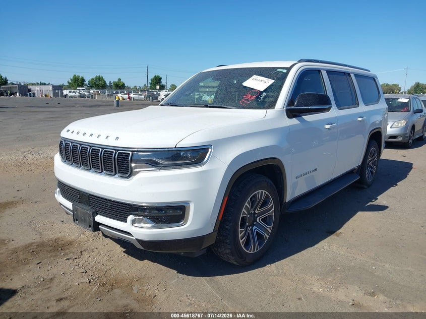 2024 Jeep Wagoneer VIN 1C4SJSBP1RS132424 IAAI salvage auction — FRONT END, Enterprise Vehicles Clear Only (Washington), sold $14,525 on 2026-07-22 (photo 2)