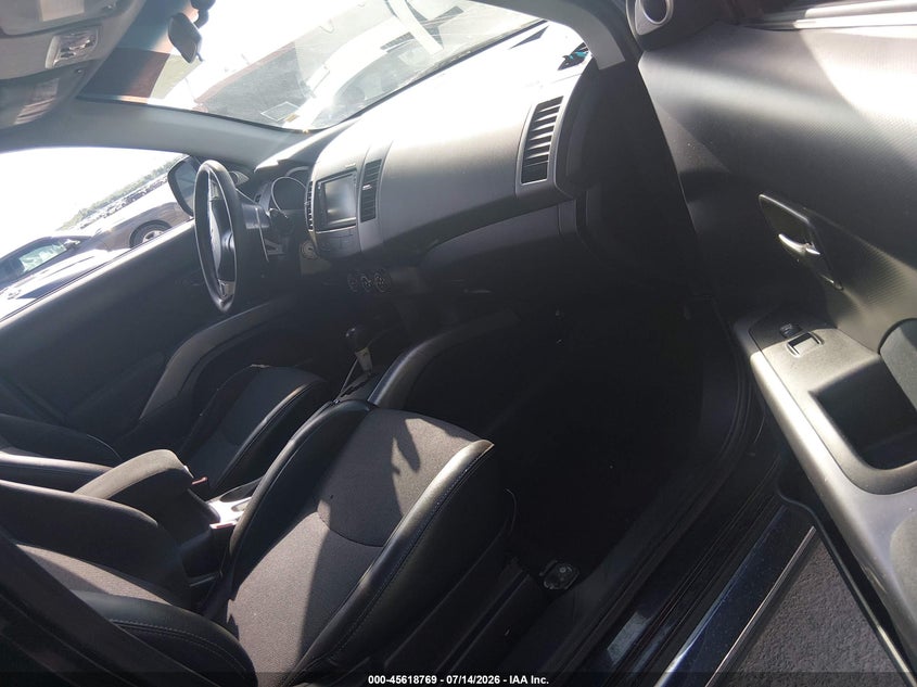 2008 Mitsubishi Outlander VIN JA4LS31W18Z014518 IAAI salvage auction — NORMAL WEAR, Original (Texas), sold $325 on 2026-07-29 (photo 5)