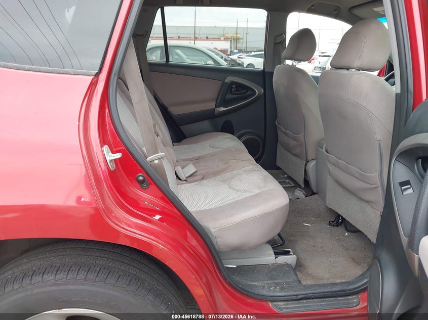 2007 Toyota Rav4 VIN JTMZD35V775071873 IAAI salvage auction — NORMAL WEAR, Clear - Dealer Only (California), sold $550 on 2026-07-21 (photo 8)