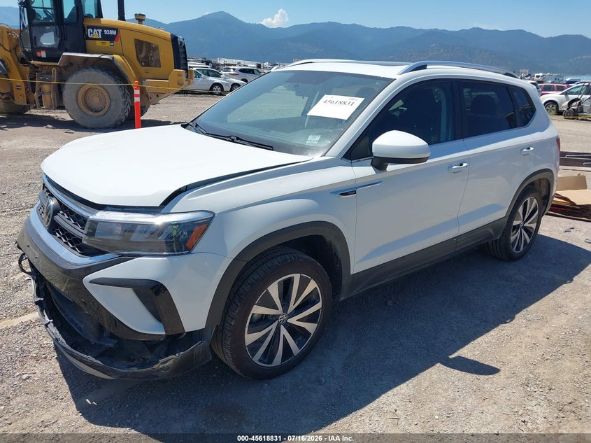 2022 Volkswagen Taos VIN 3VVLX7B24NM070686 IAAI salvage auction — FRONT END, Salvage Title, sold $6,000 on 2026-08-02 (photo 2)