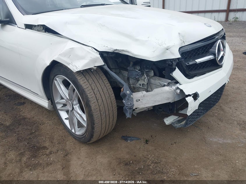 2012 Mercedes-benz C-klasse VIN WDDGF8BB7CR237665 IAAI salvage auction — FRONT END, Salvage Title, sold $1,300 on 2026-08-18 (photo 6)