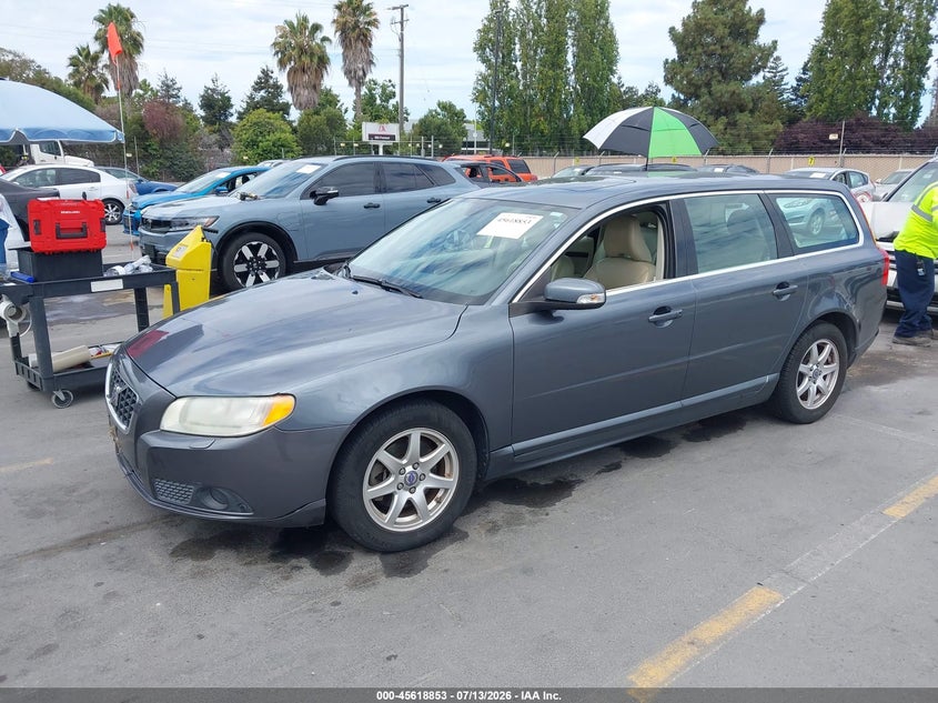 2008 Volvo V70 VIN YV1BW982X81052592 IAAI salvage auction — NORMAL WEAR, Clear - Dealer Only (California), sold $350 on 2026-07-20 (photo 2)