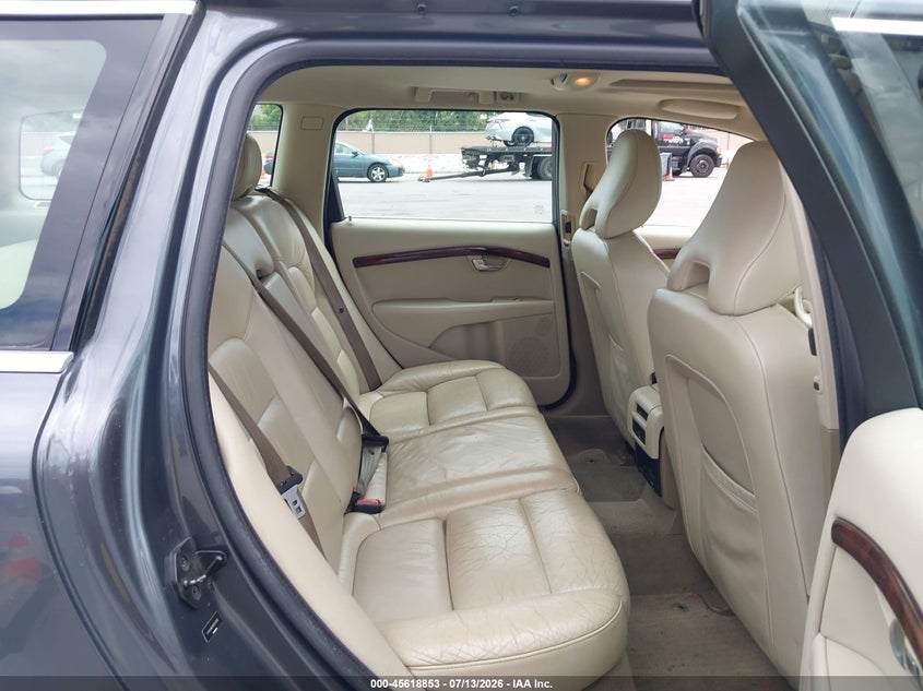 2008 Volvo V70 VIN YV1BW982X81052592 IAAI salvage auction — NORMAL WEAR, Clear - Dealer Only (California), sold $350 on 2026-07-20 (photo 8)
