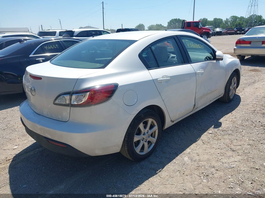 2010 Mazda 3 VIN JM1BL1SF9A1298258 IAAI salvage auction — NORMAL WEAR, Clear (Indiana), sold $300 on 2026-07-29 (photo 4)