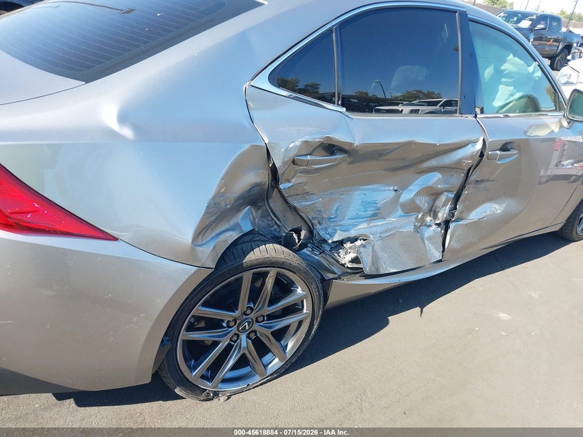 2019 Lexus Is VIN JTHBZ1D21K5035036 IAAI salvage auction — RIGHT SIDE, Salvage Certificate (California), sold $6,900 on 2026-07-24 (photo 6)